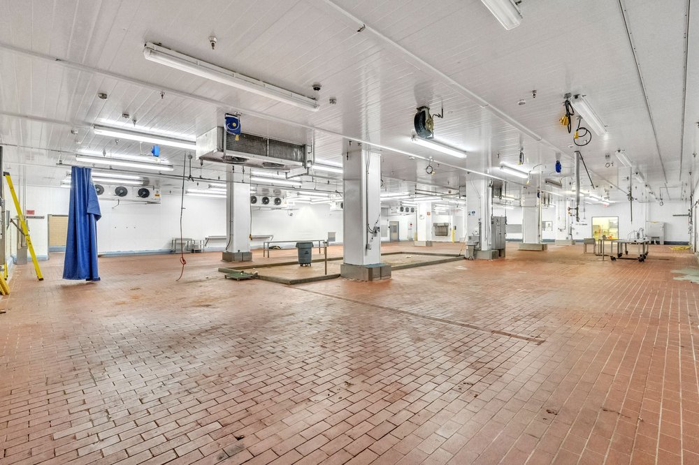 LK Foods warehouse photo 6