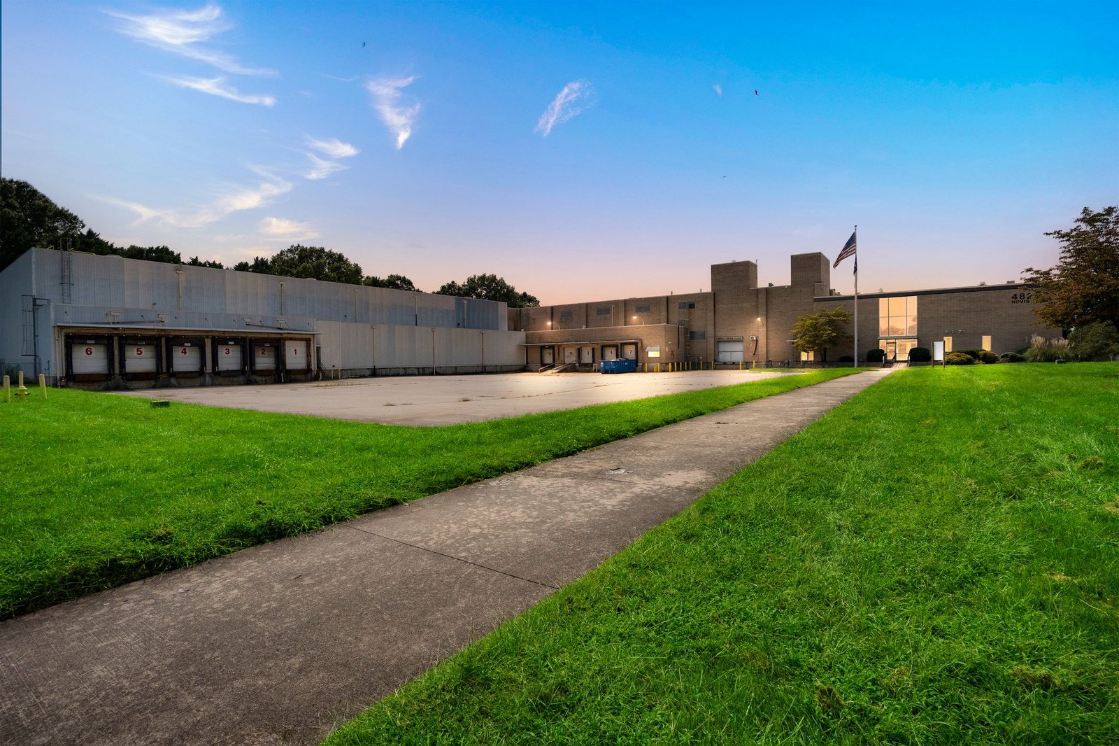 LK Foods warehouse exterior in Charlotte, NC